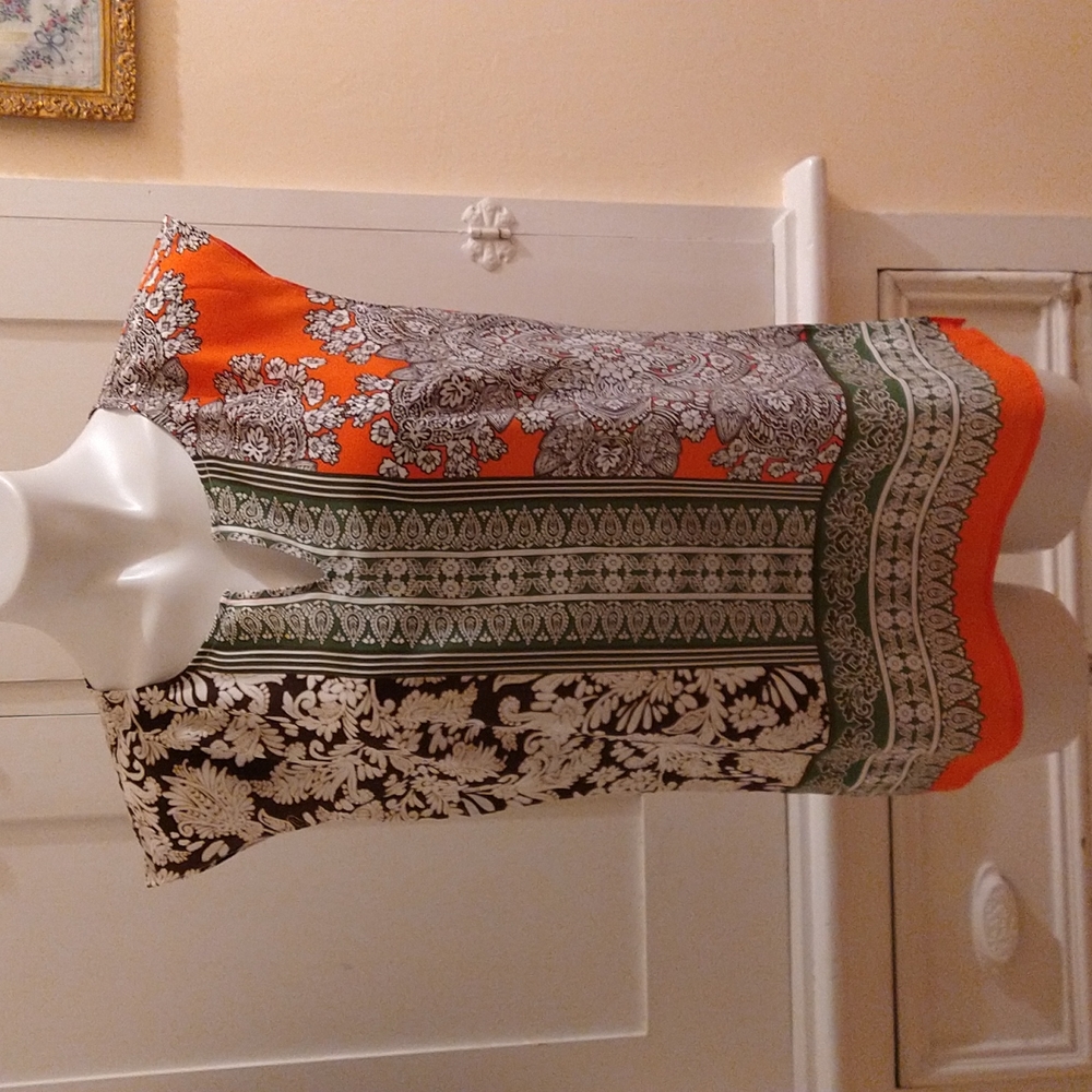 Talbot's silky print sleeveless blouse Sz M